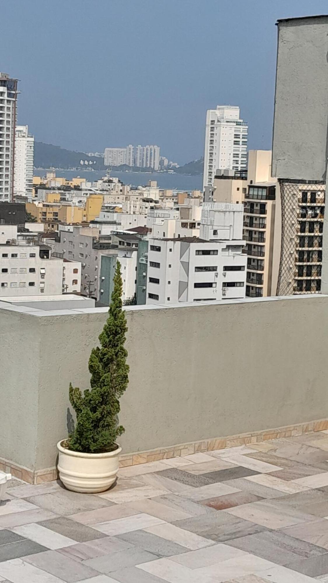 500M Da Praia, Predio Cm Piscina, 1Garagem, Wi-Fi 300 Mbps, Centro De Guaruja, Proximo A Praia E Comercio, Horarios Check-In E Check-Out Flexiveis, Churrasqueira, Luaran gambar